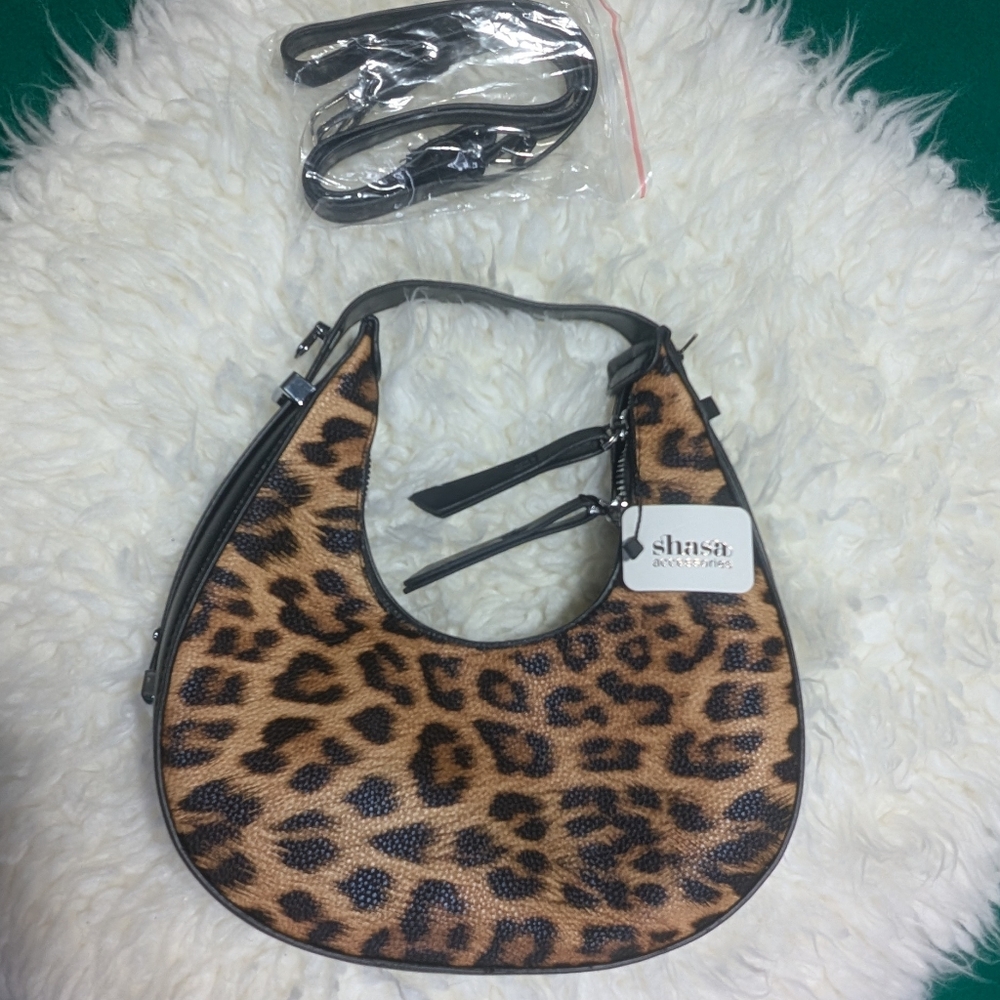Shasa Leopard Print Handbag